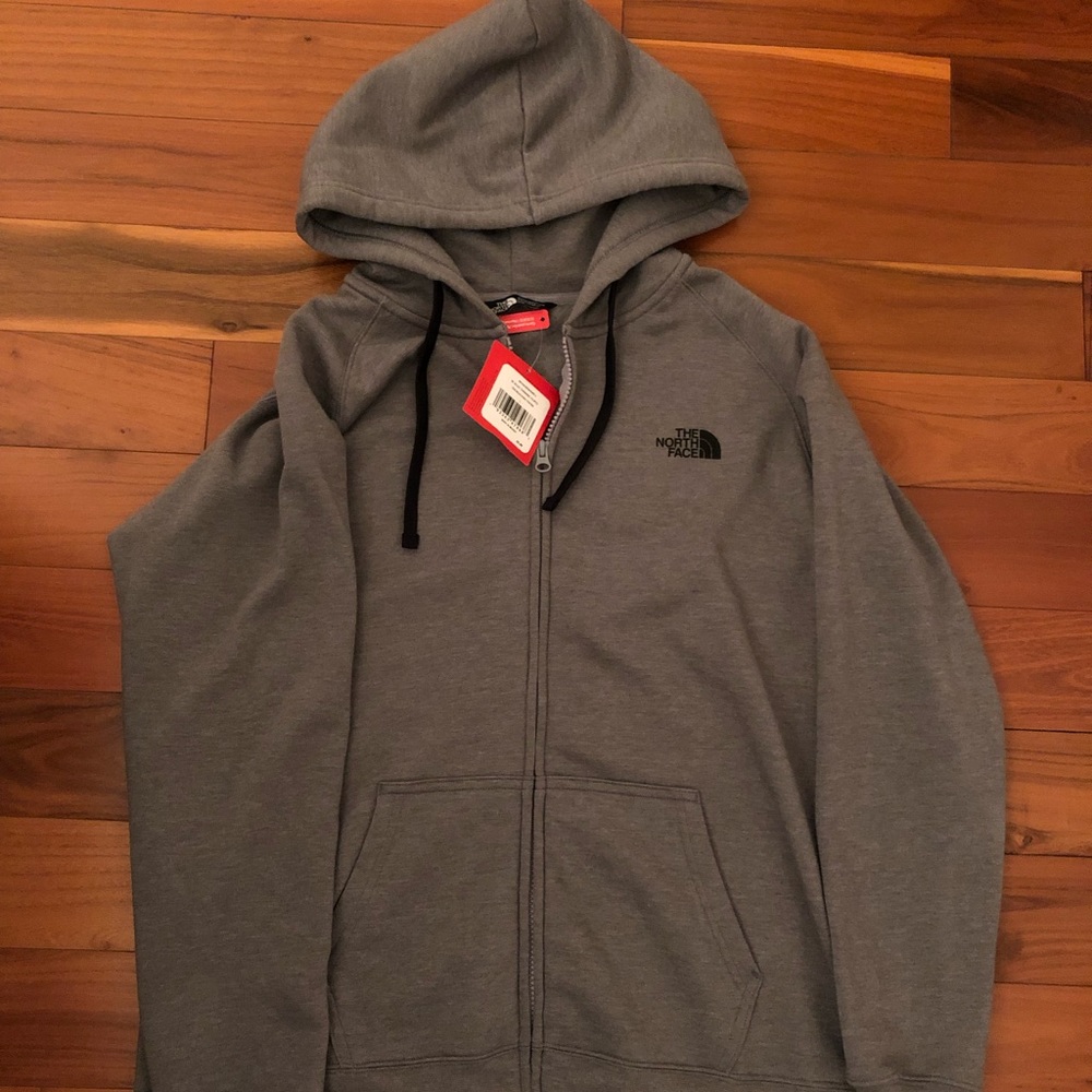 NWT The North Face Women’s large zip hoodie